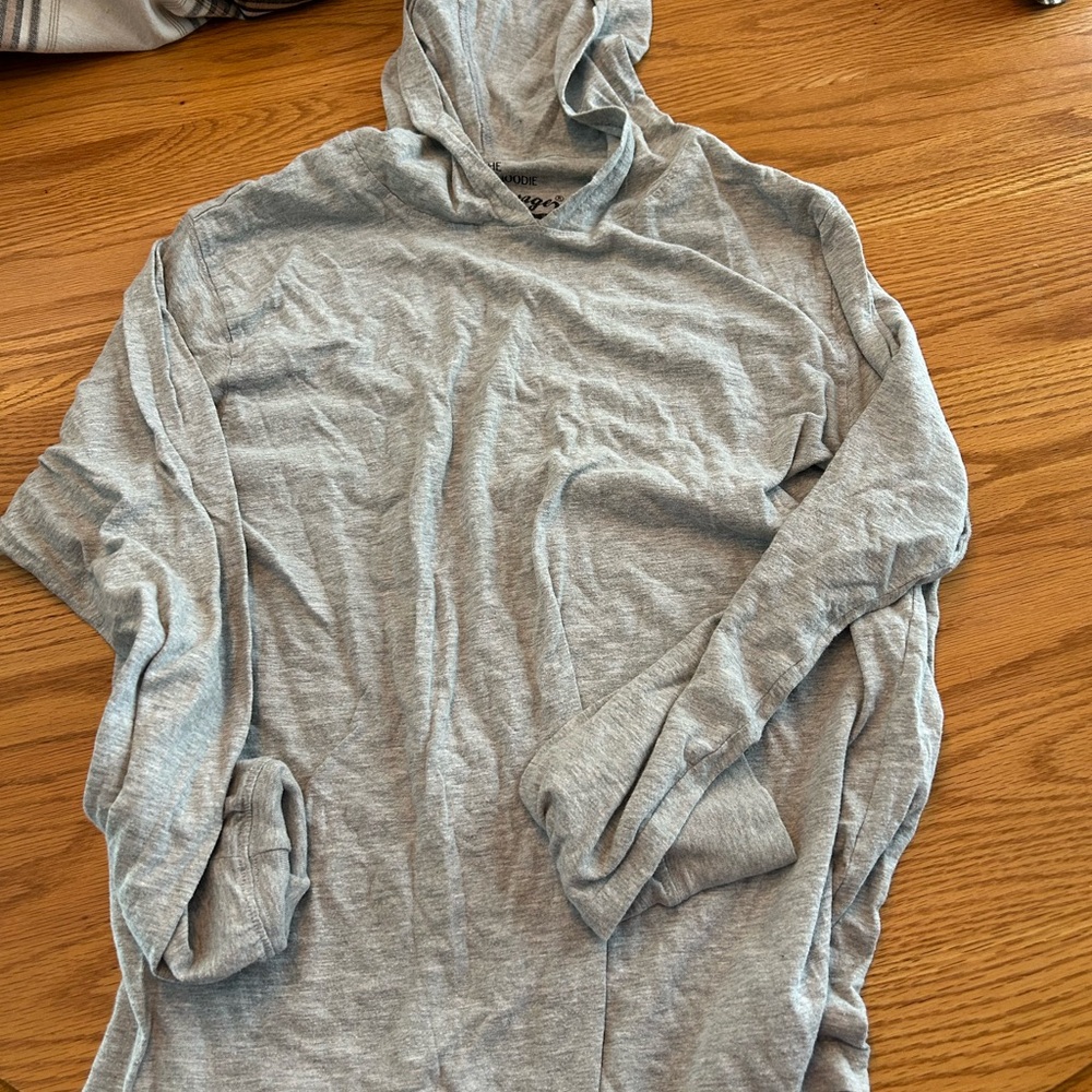 Men's Gray Hoodie Shirt